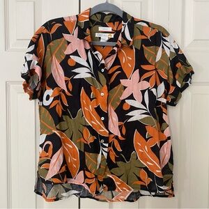 C&C California Tropical Printed Linen Short Sleeve Button Down Shirt, Small